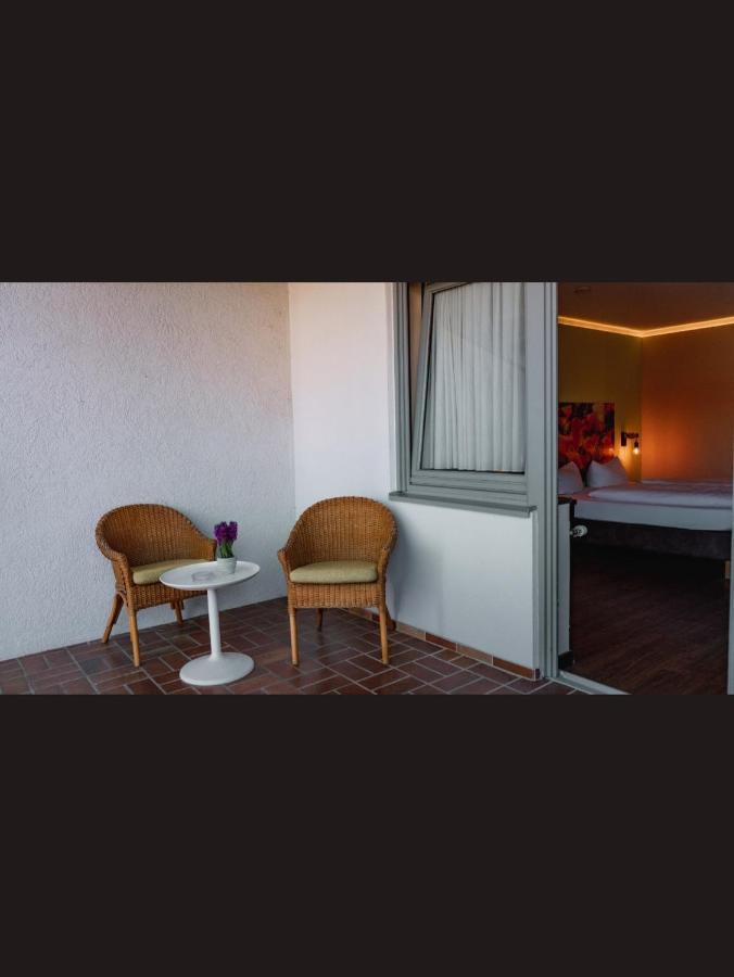 Self Checkin Hotel Heckenrose Lorin Ringsheim Dış mekan fotoğraf