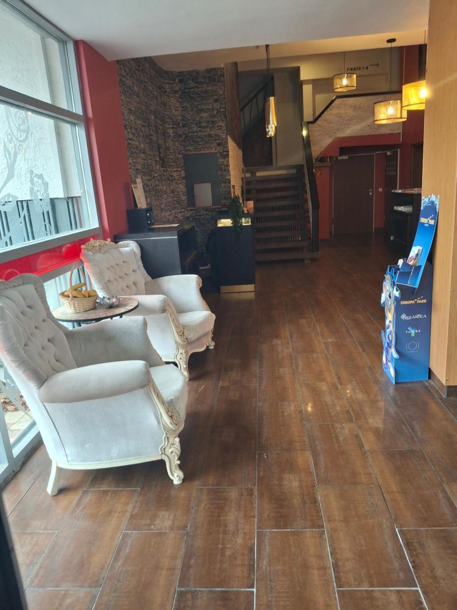 Self Checkin Hotel Heckenrose Lorin Ringsheim Dış mekan fotoğraf